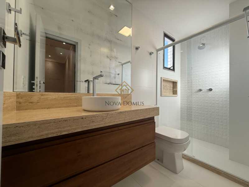 Cobertura à venda com 5 quartos, 550m² - Foto 29