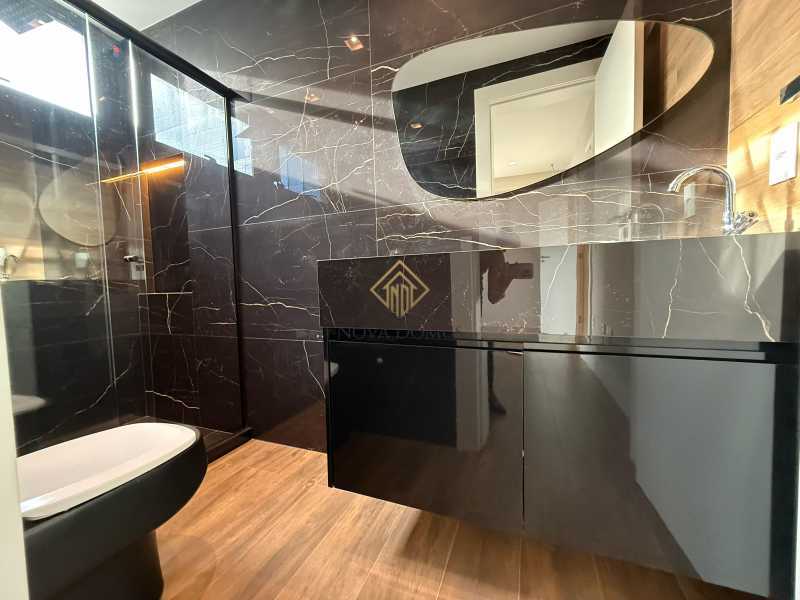 Cobertura à venda com 5 quartos, 550m² - Foto 21