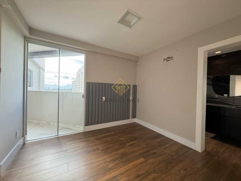 Cobertura à venda com 5 quartos, 550m² - Foto 20