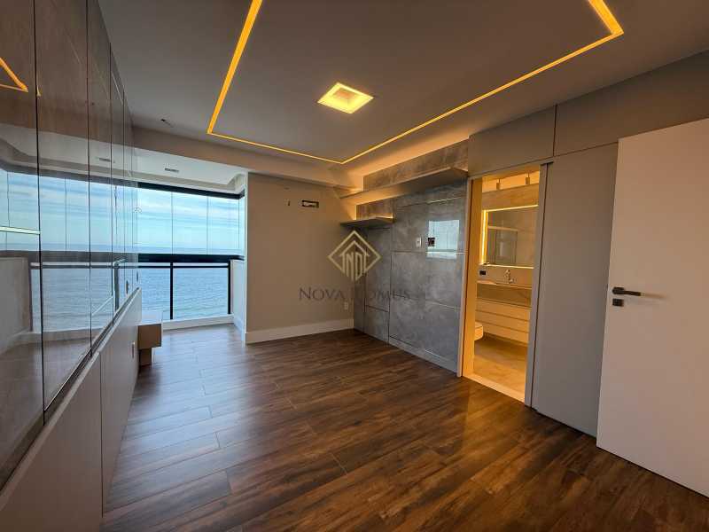 Cobertura à venda com 5 quartos, 550m² - Foto 12