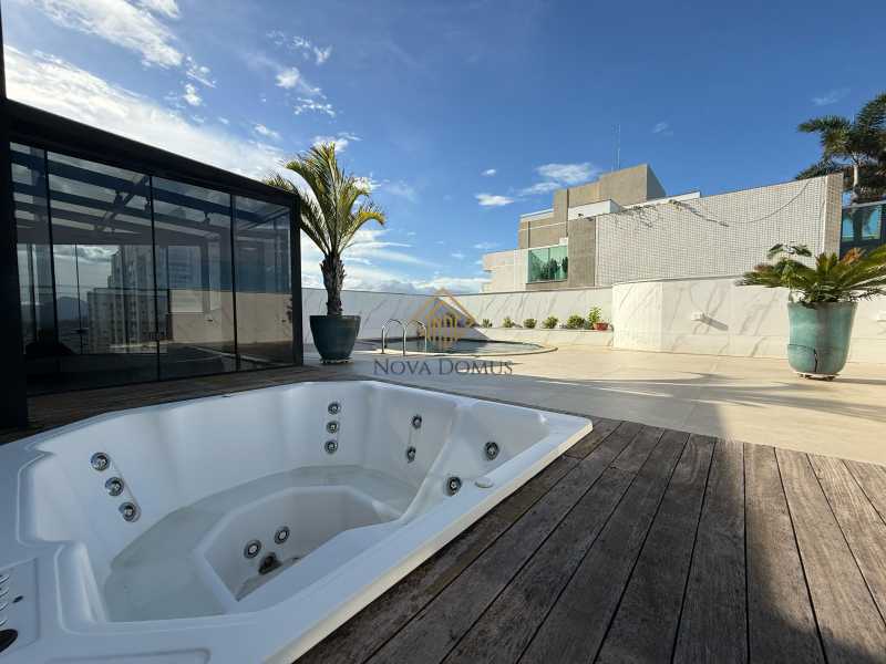 Cobertura à venda com 5 quartos, 550m² - Foto 2
