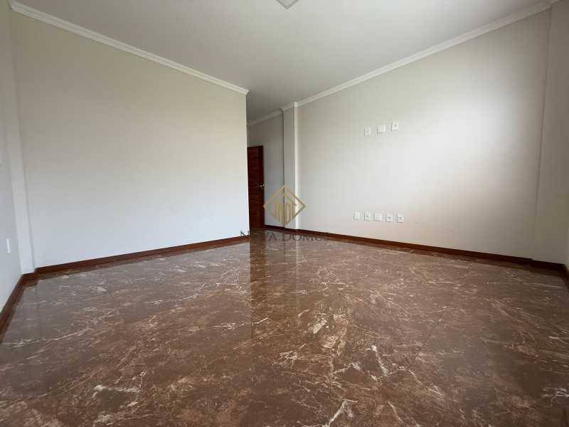 Casa à venda com 2 quartos, 260m² - Foto 17