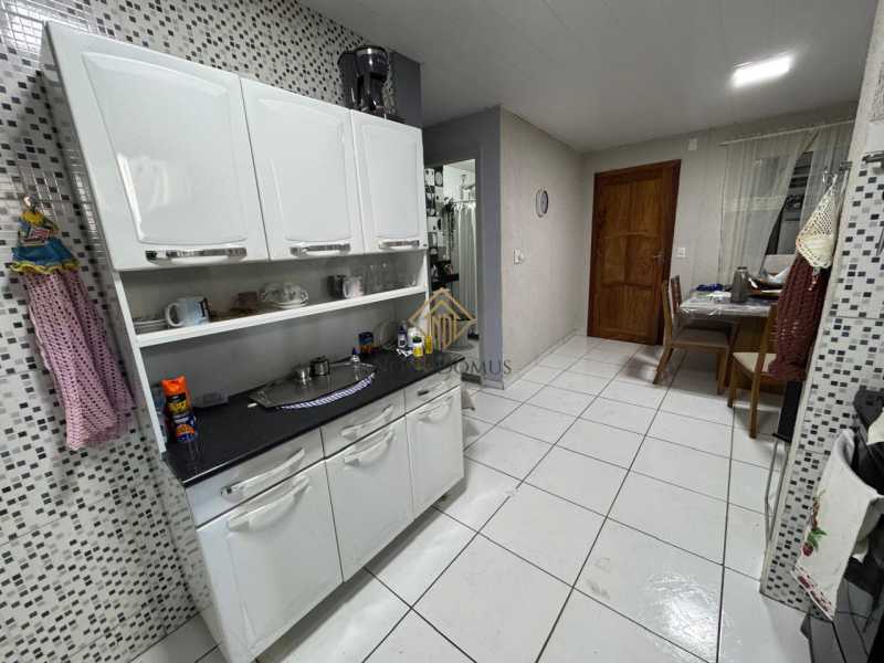 Casa, 8 quartos, 198 m² - Foto 5