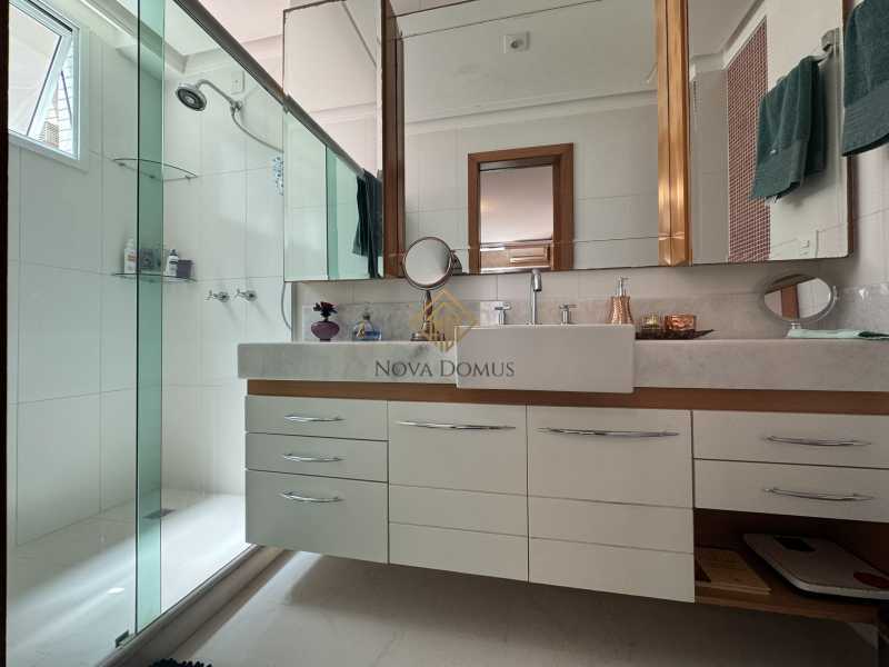 Apartamento, 4 quartos, 196 m² - Foto 9
