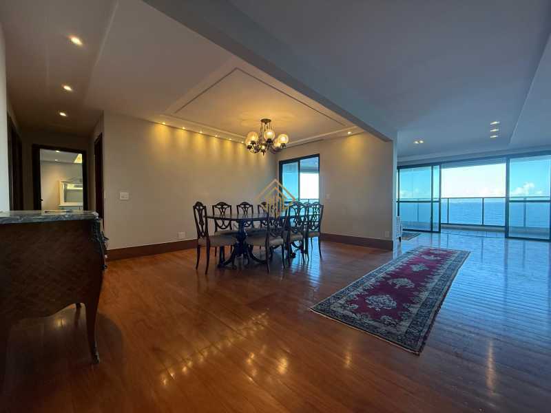 Apartamento, 3 quartos, 314 m² - Foto 1