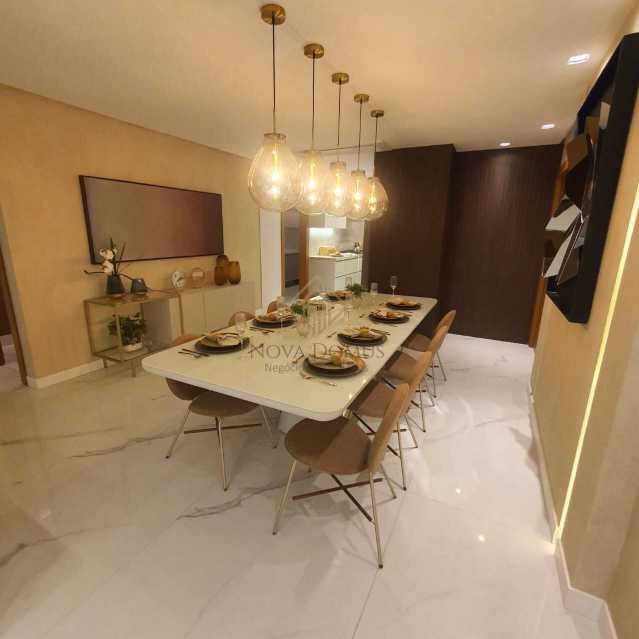 Apartamento à venda com 3 quartos, 156m² - Foto 4