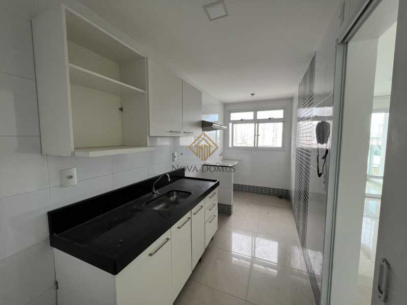 Apartamento à venda com 3 quartos, 76m² - Foto 5