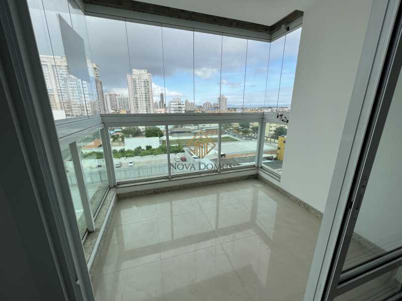 Apartamento à venda com 3 quartos, 76m² - Foto 4