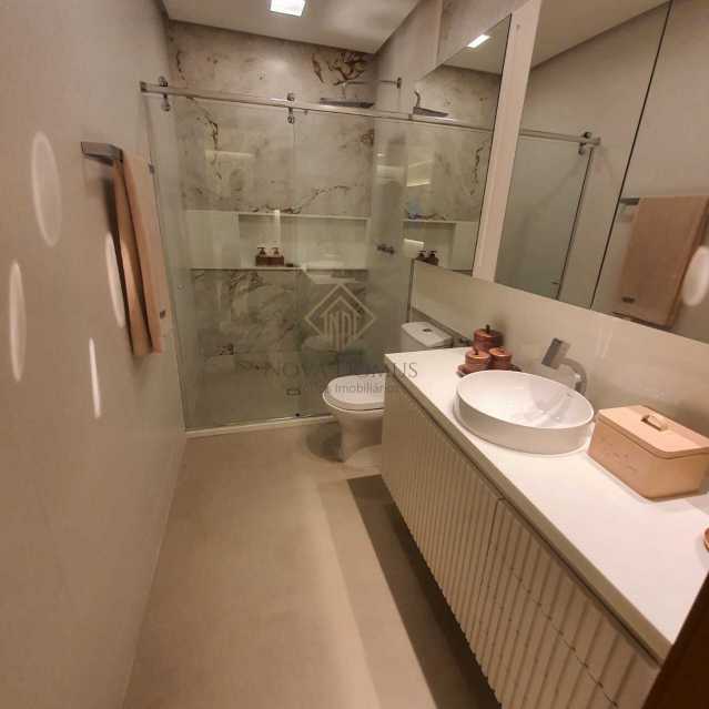 Apartamento à venda com 4 quartos, 274m² - Foto 3