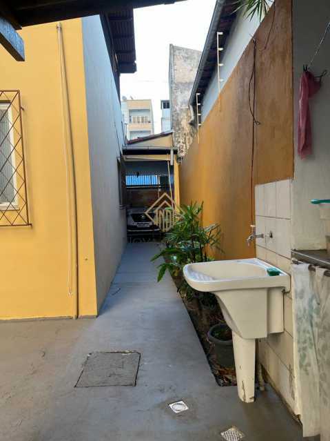 Casa à venda com 3 quartos, 196m² - Foto 5