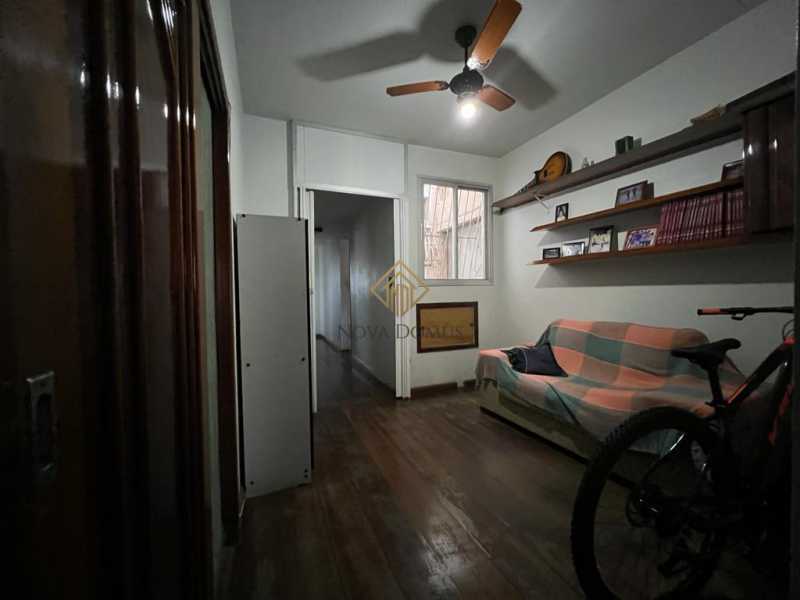 Apartamento à venda com 4 quartos, 180m² - Foto 23