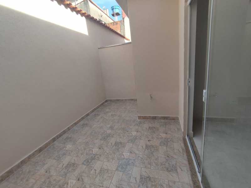 Casa à venda com 2 quartos, 49m² - Foto 6