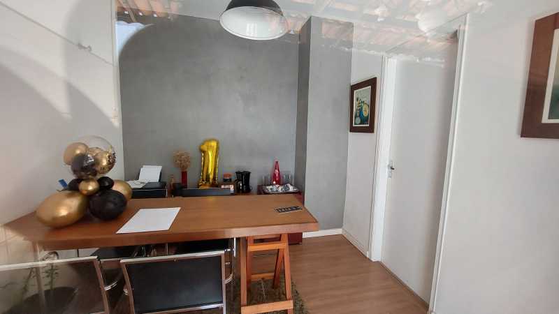 Casa Comercial à venda e aluguel com 5 quartos, 240m² - Foto 19