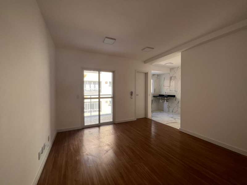 Apartamento à venda com 2 quartos, 68m² - Foto 16