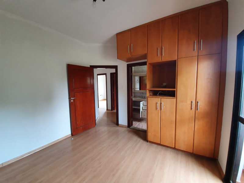 Apartamento à venda com 3 quartos, 181m² - Foto 6