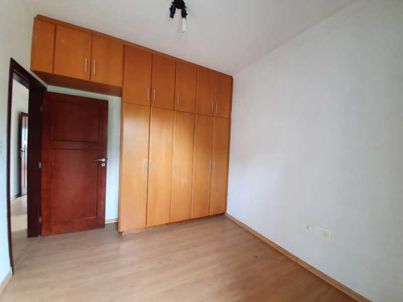 Apartamento à venda com 3 quartos, 181m² - Foto 13