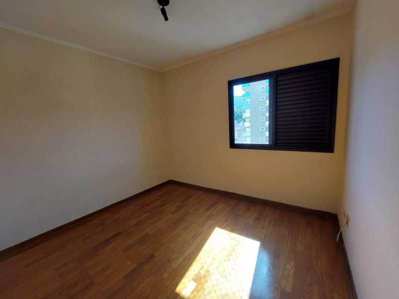 Apartamento à venda com 3 quartos, 107m² - Foto 5