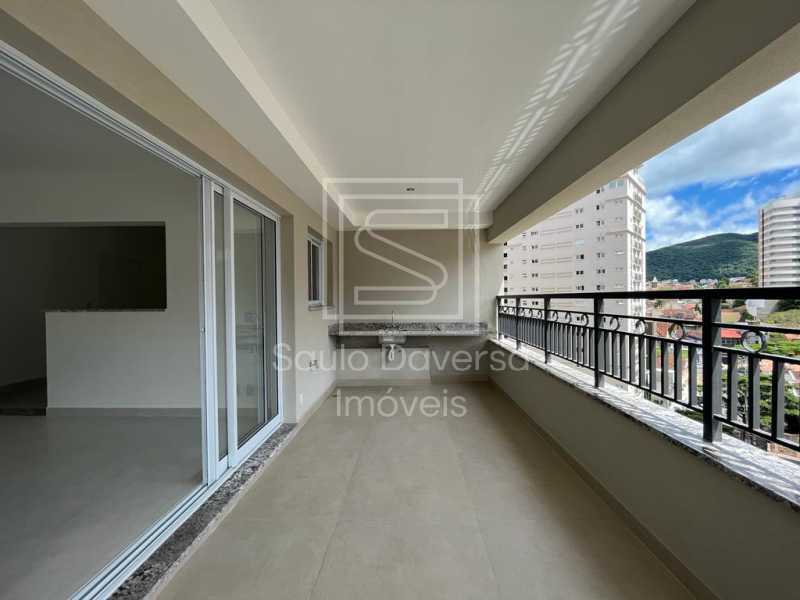 Apartamento à venda com 3 quartos, 154m² - Foto 9