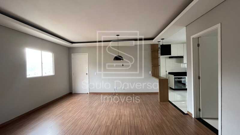 Apartamento à venda com 2 quartos, 70m² - Foto 2