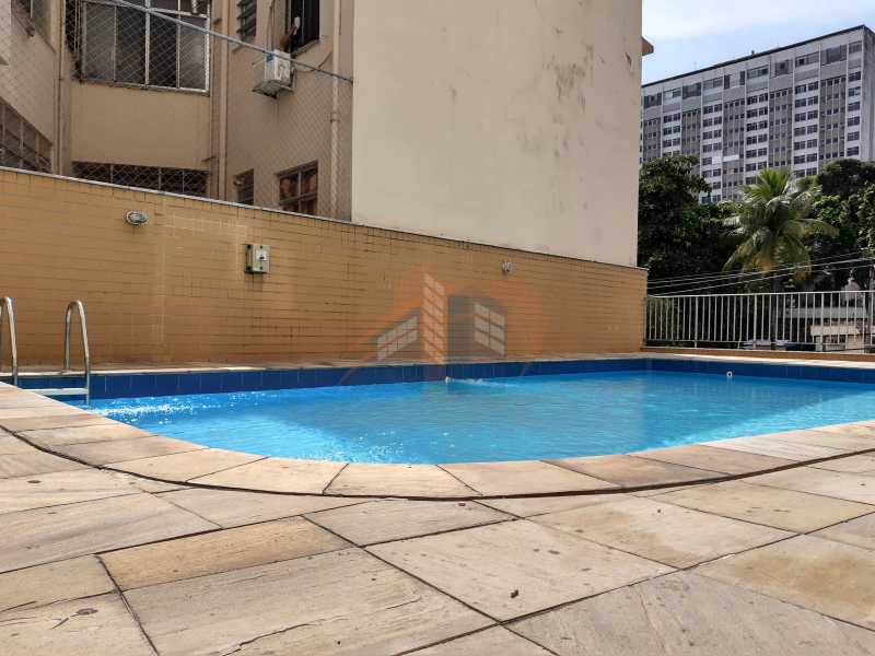 Apartamento à venda com 2 quartos, 106m² - Foto 18