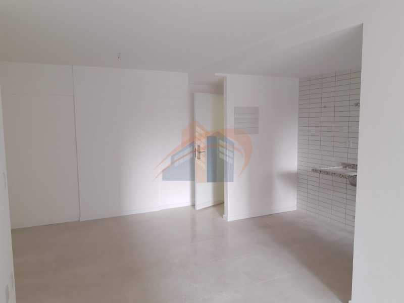 Apartamento à venda com 2 quartos, 62m² - Foto 11