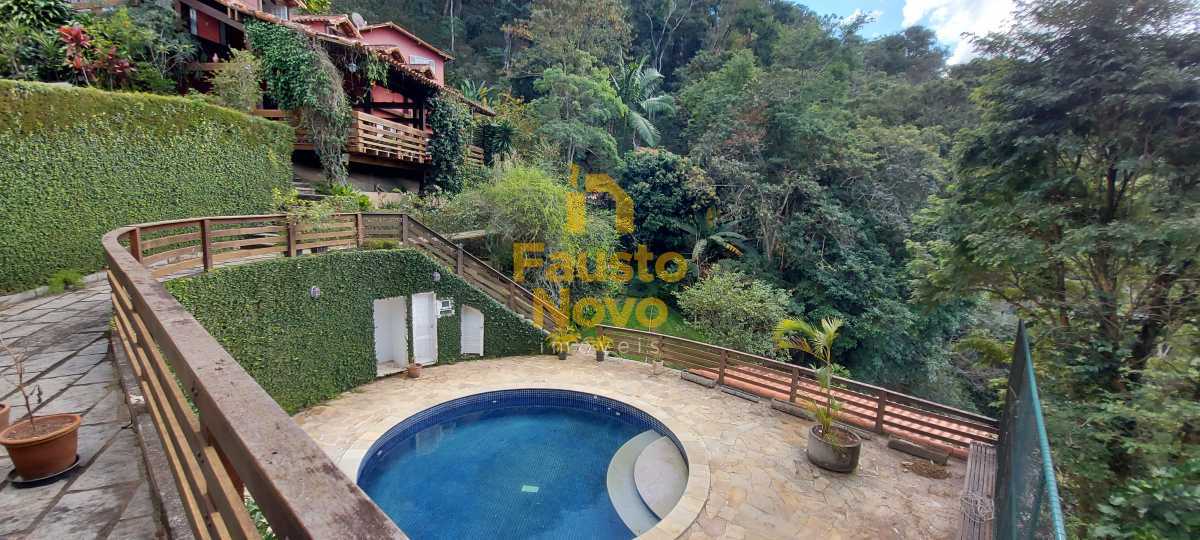 Casa de Condomínio à venda com 6 quartos, 800m² - Foto 3