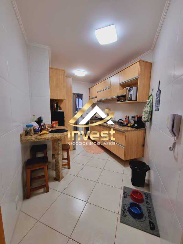 Apartamento à venda com 2 quartos, 72m² - Foto 4