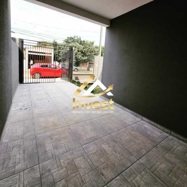 Casa à venda com 2 quartos, 67m² - Foto 2