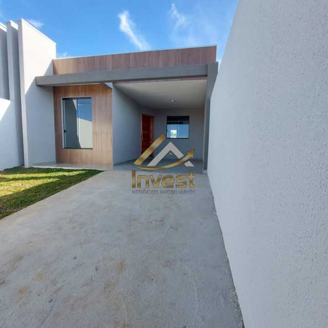 Casa à venda com 2 quartos, 60m² - Foto 1