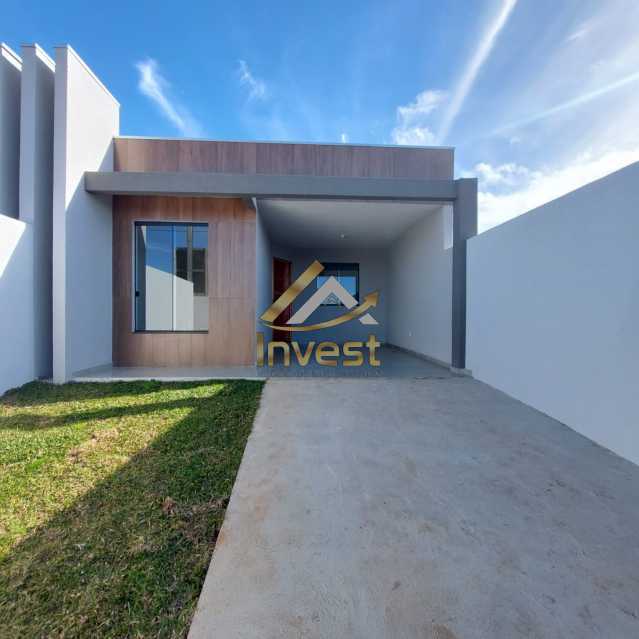 Casa à venda com 2 quartos, 60m² - Foto 2