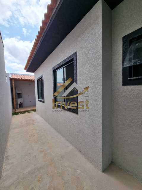 Casa à venda com 2 quartos, 60m² - Foto 11