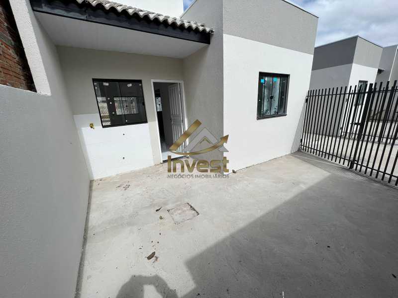 Casa de Vila à venda com 2 quartos, 50m² - Foto 3