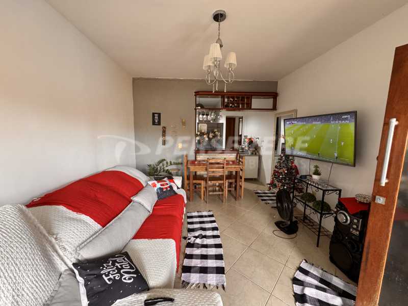 Casa à venda com 3 quartos, 110m² - Foto 2