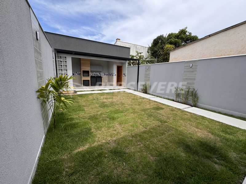 Casa à venda com 3 quartos, 120m² - Foto 13