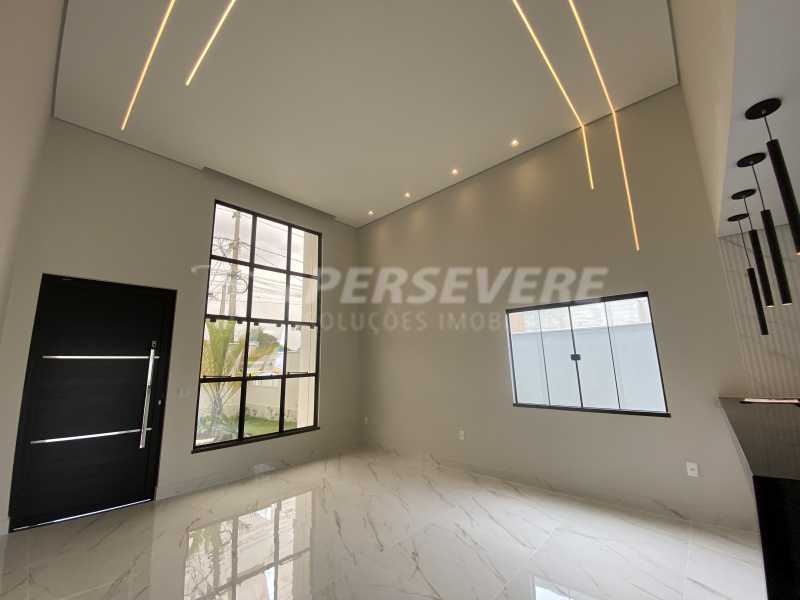 Casa à venda com 3 quartos, 140m² - Foto 4