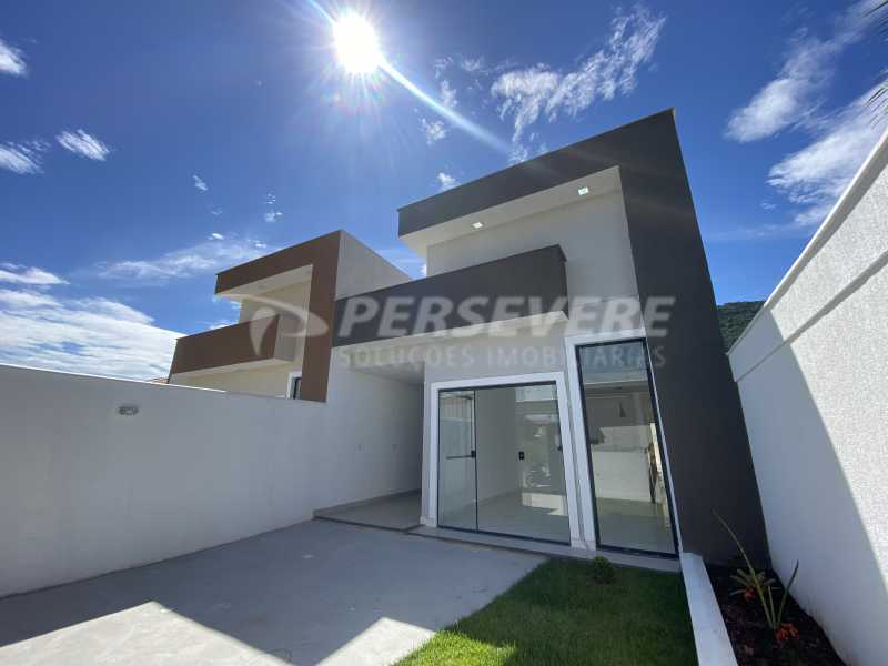 Casa à venda com 3 quartos, 105m² - Foto 1