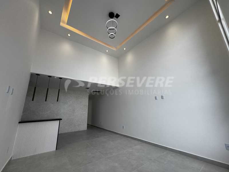 Casa à venda com 3 quartos, 122m² - Foto 2