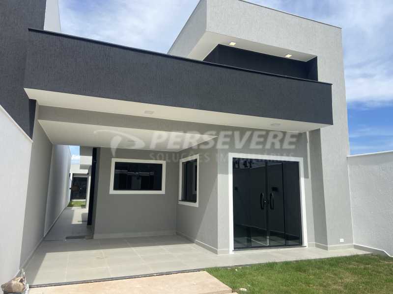 Casa à venda com 3 quartos, 135m² - Foto 1