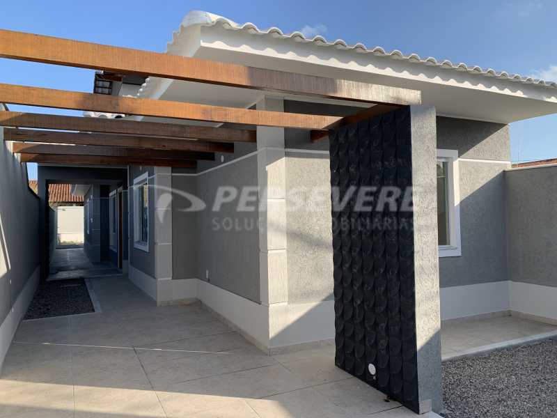 Casa à venda com 3 quartos, 110m² - Foto 1