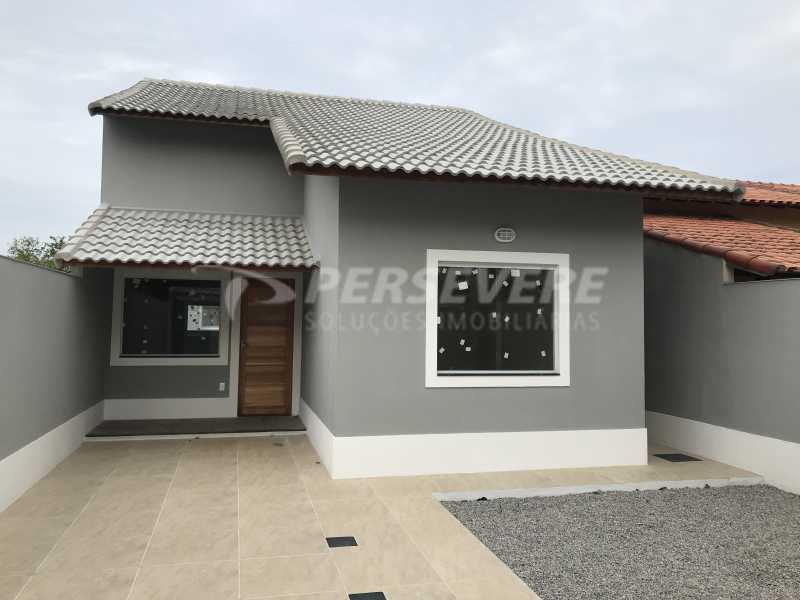 Casa à venda com 3 quartos, 108m² - Foto 1