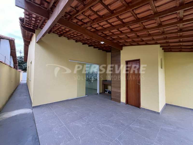 Casa à venda com 3 quartos, 108m² - Foto 11