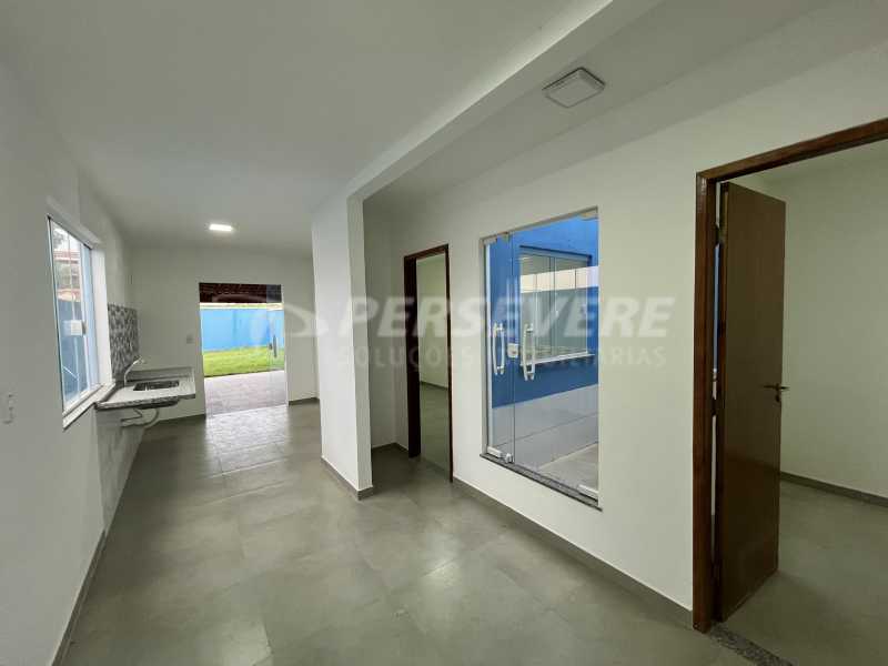 Casa à venda com 3 quartos, 108m² - Foto 2