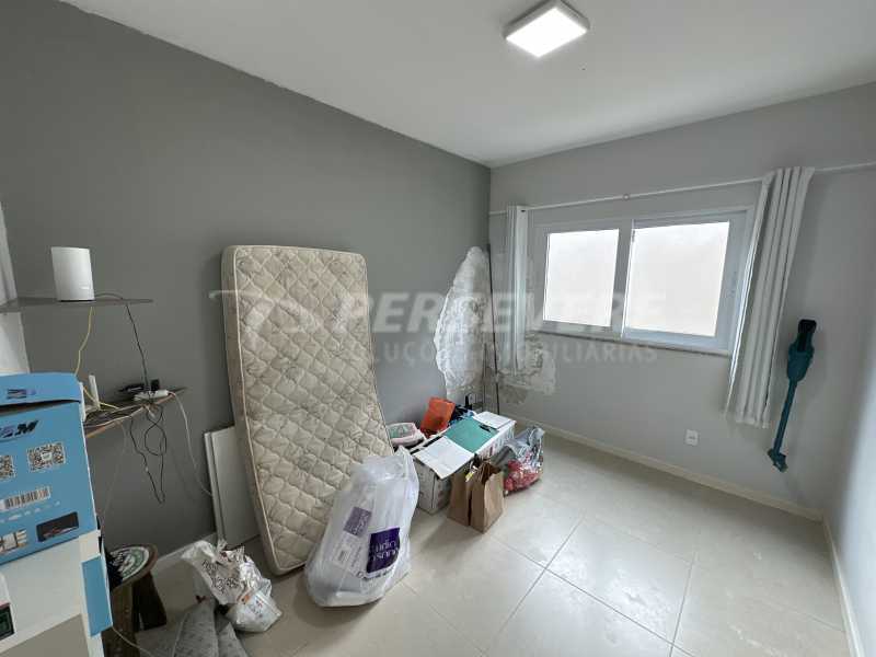 Casa à venda com 4 quartos, 168m² - Foto 14