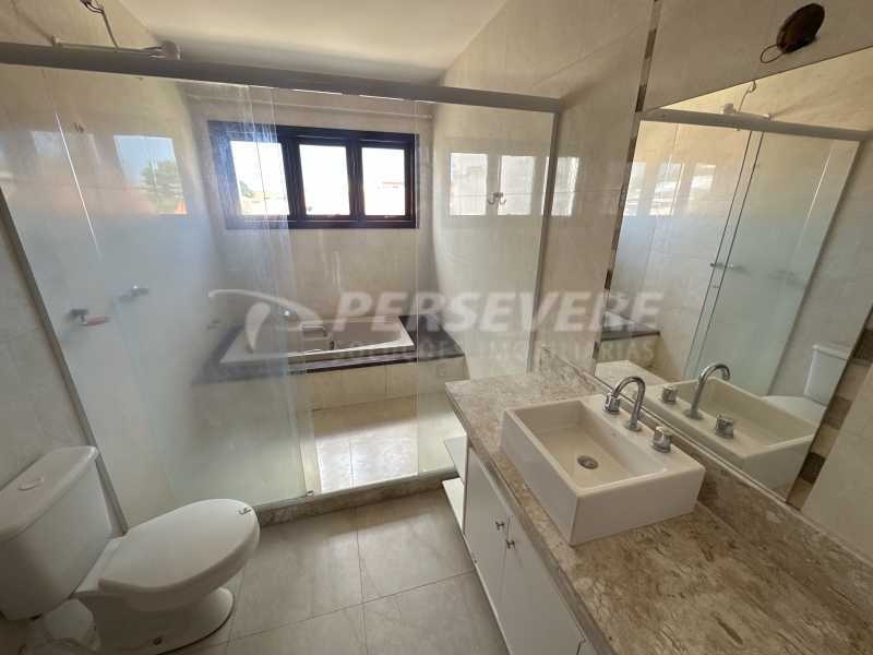 Casa de Condomínio à venda com 4 quartos, 220m² - Foto 18