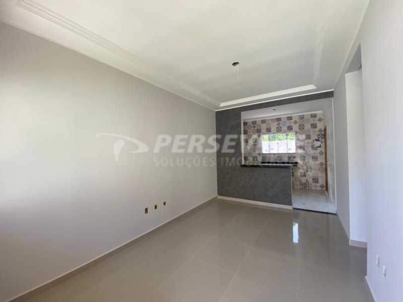 Casa à venda com 3 quartos, 76m² - Foto 4