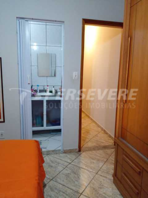 Casa à venda com 3 quartos, 120m² - Foto 2