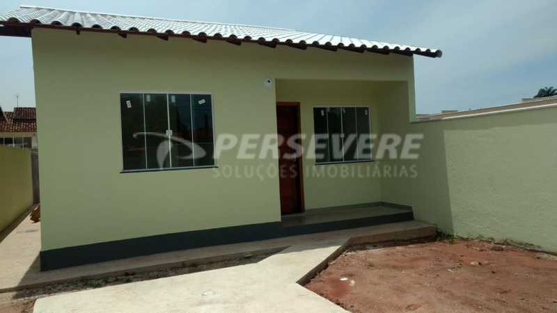 Casa à venda com 2 quartos, 65m² - Foto 1