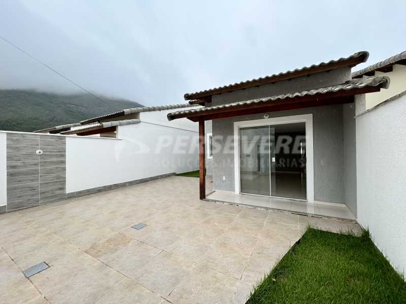 Casa à venda com 2 quartos, 69m² - Foto 2