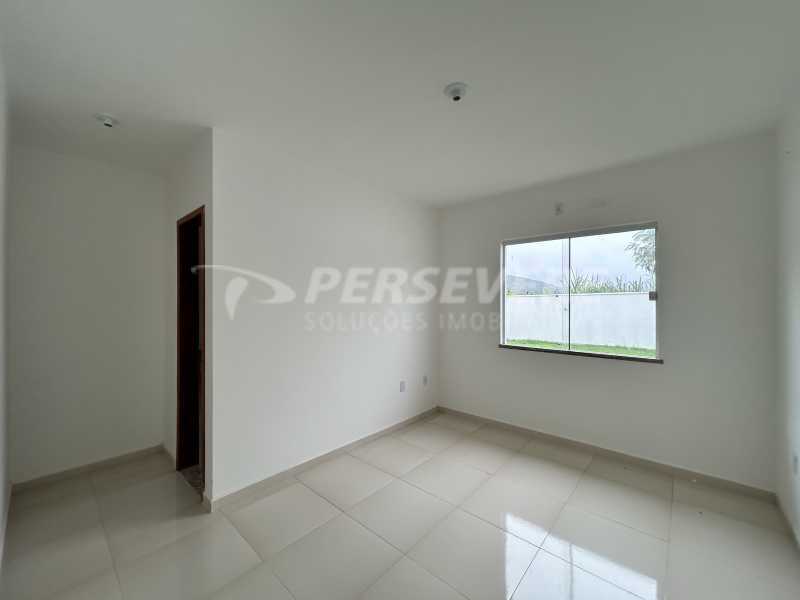 Casa à venda com 2 quartos, 69m² - Foto 13