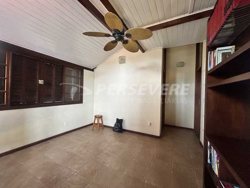 Casa à venda com 5 quartos, 248m² - Foto 17